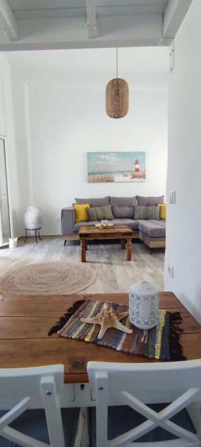 Isavella's House Holiday home