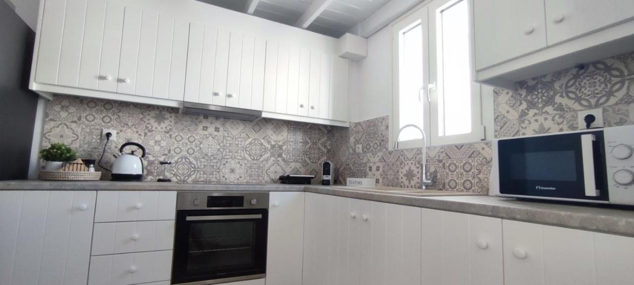 Holiday home Isavella's House